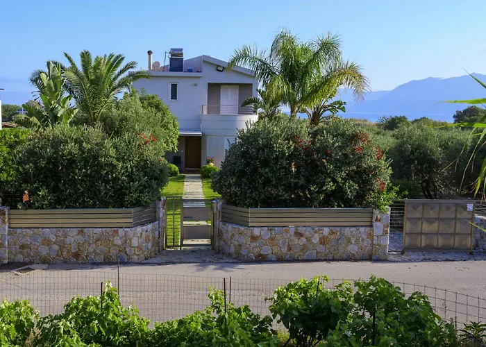 Elia Seaside Villa, Amazing 2-Story Eco Pool House!