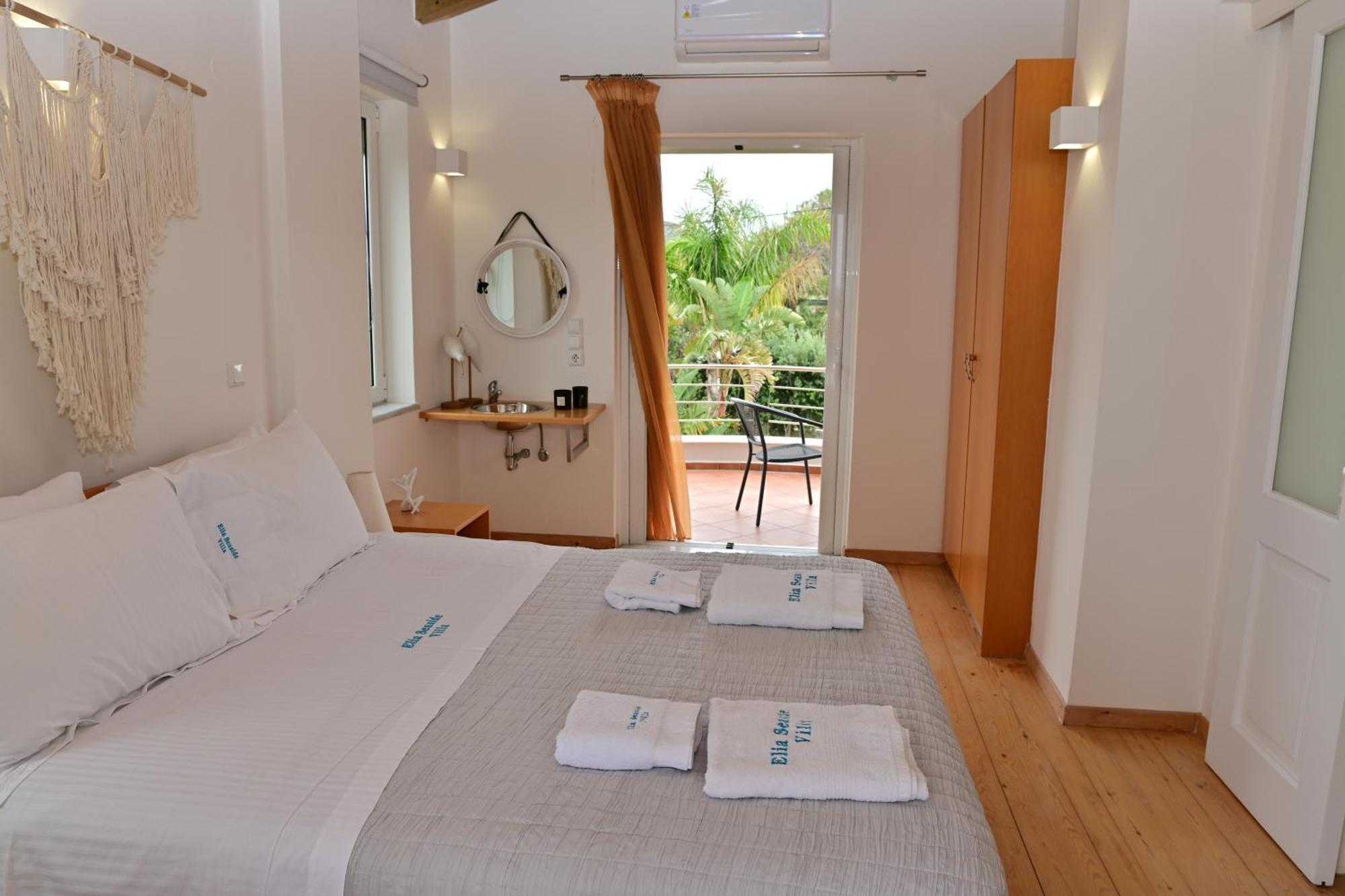Elia Seaside Villa, Amazing 2-story Eco Pool House! Вилла *