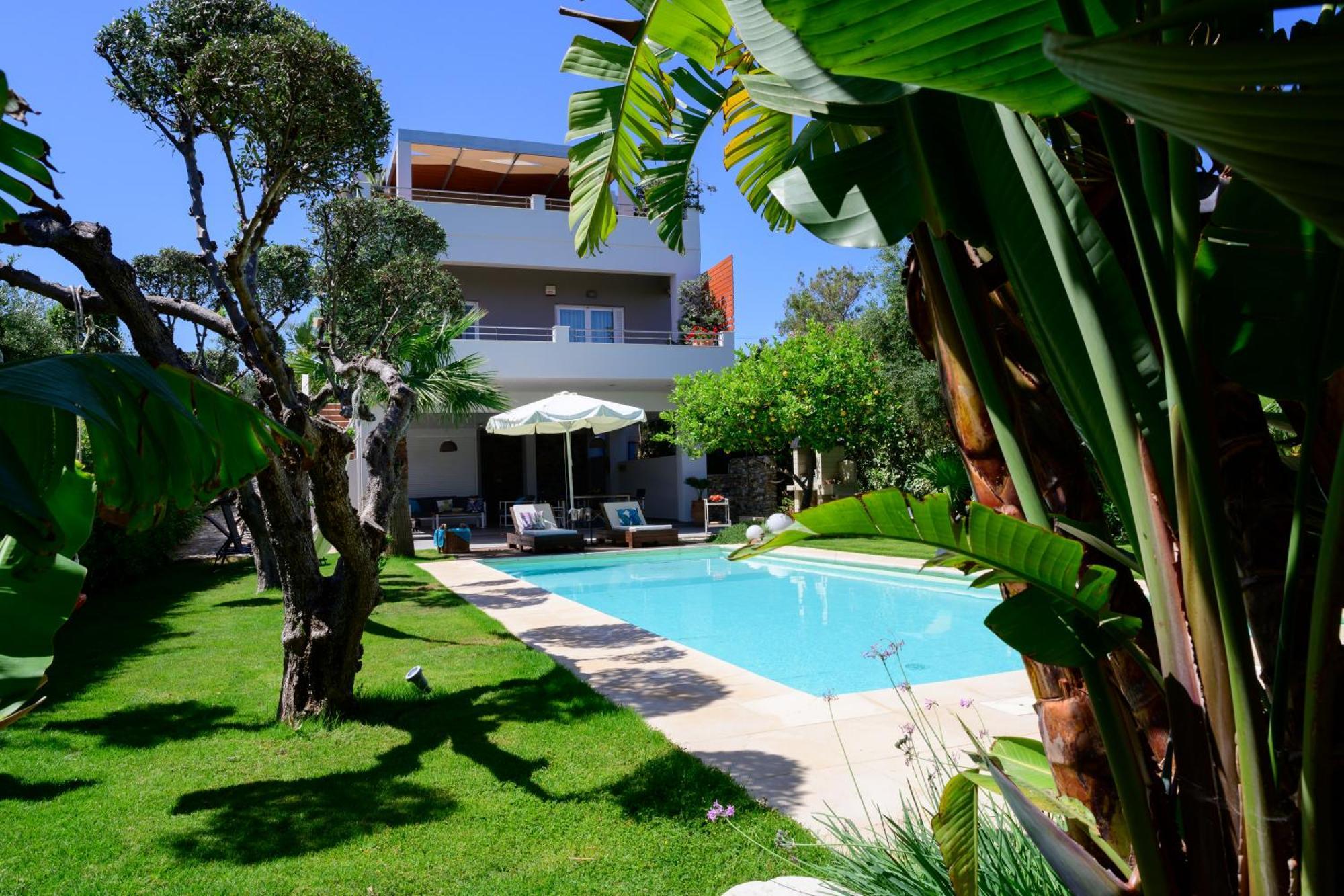 Elia Seaside Villa, Amazing 2-story Eco Pool House! Киссамос