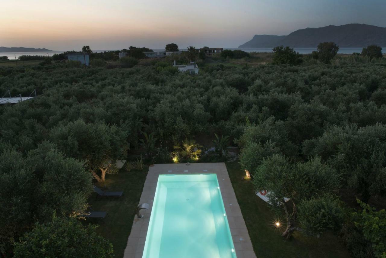 Vilă Elia Seaside Villa, Amazing 2-story Eco Pool House! *